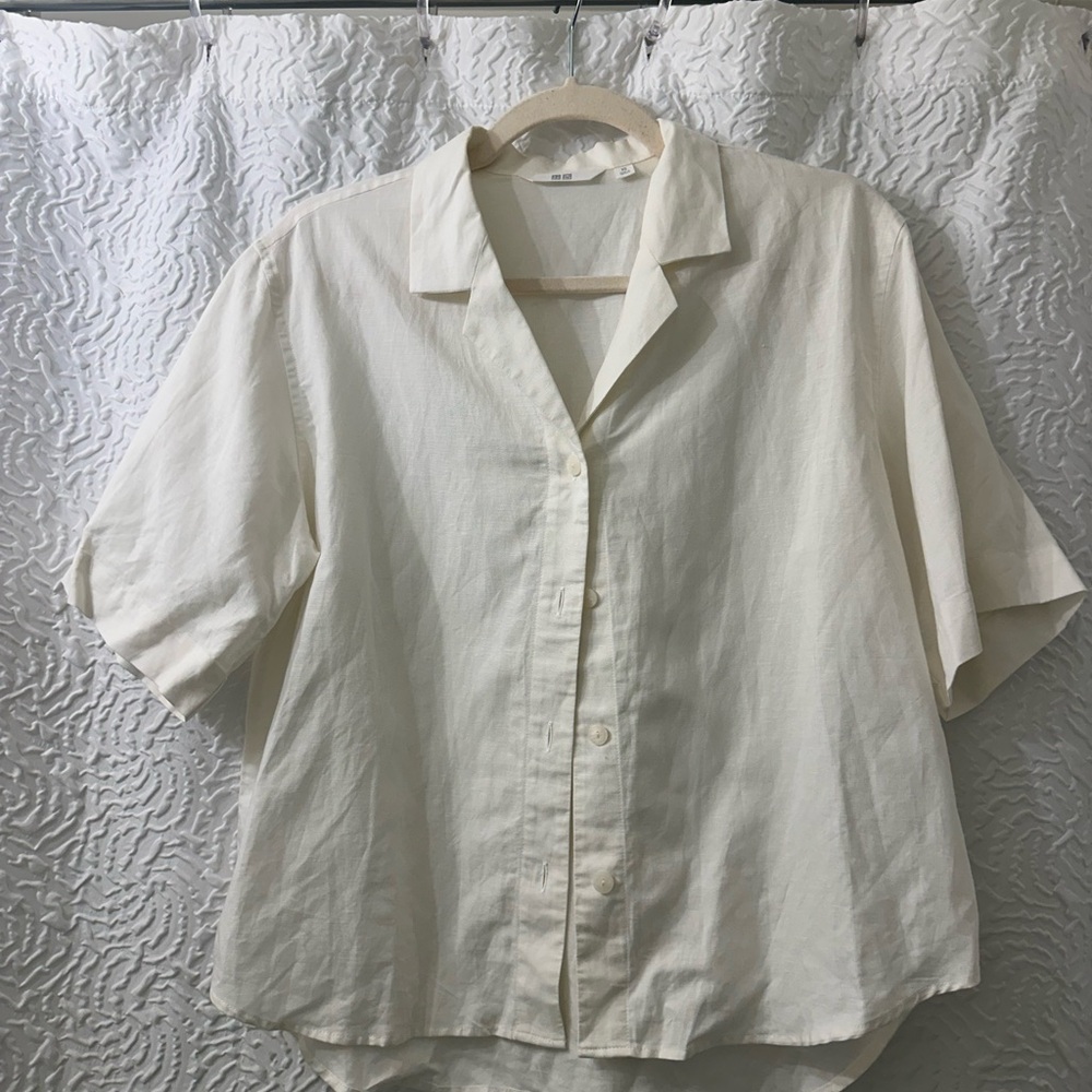Uniqlo Short Sleeve Button-Up
